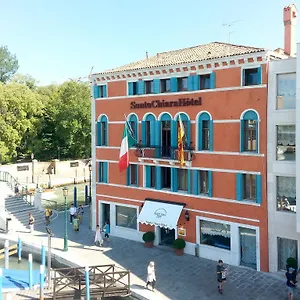 Hotell Santa Chiara