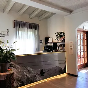 Hotel Al Maniero Ponte Di Legno